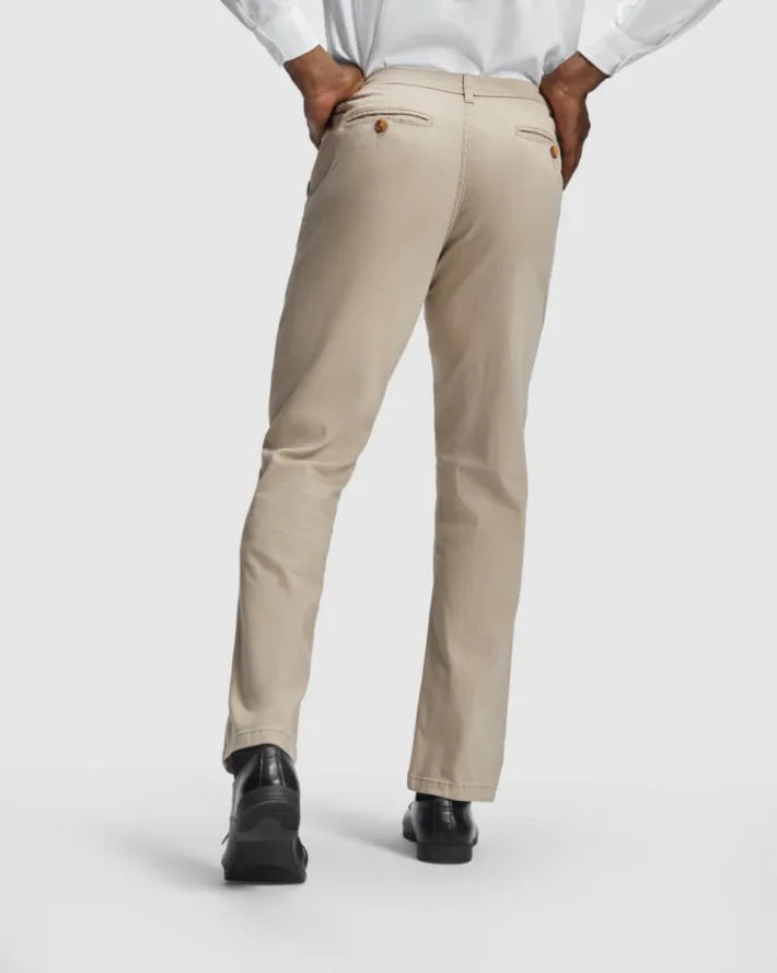 NOVEDAD - Pantalón Chino R9106 Duo - 97% algodón.